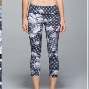 LULULEMON Wunder Under Crop Legging Dottie Dream Black White Gray Polka Dot 4